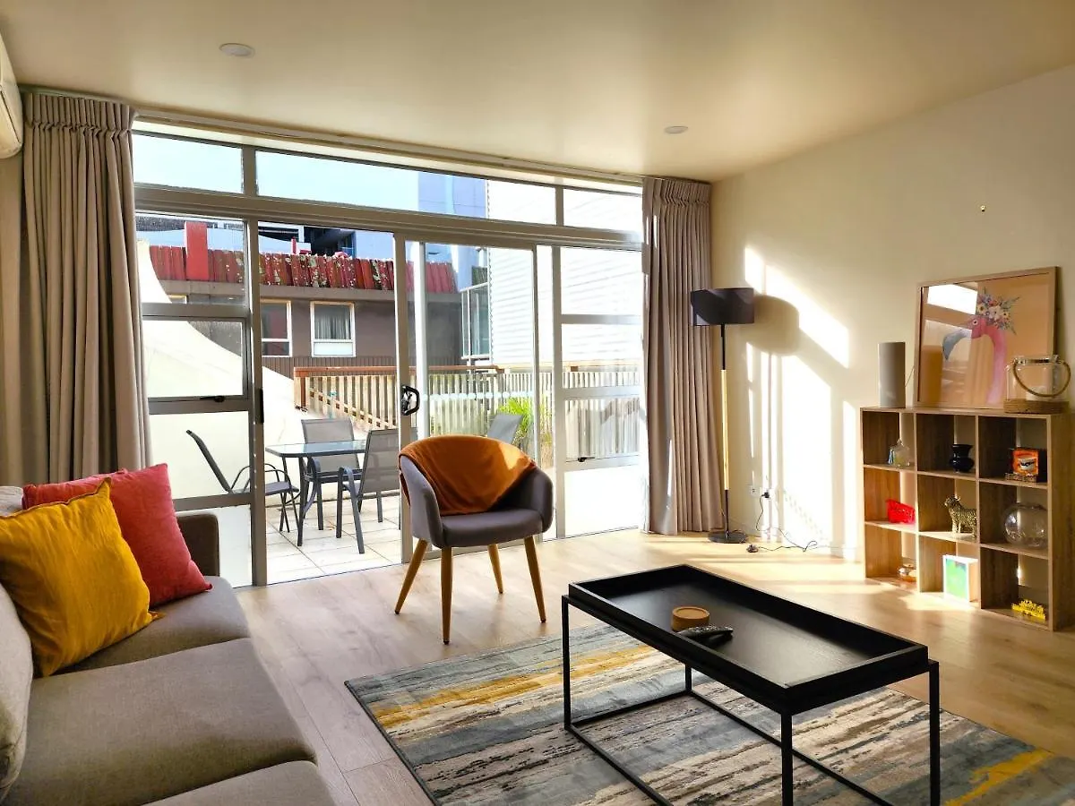 U Suites On Jessie location